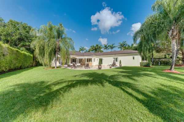 6090 SW 112 Th Street - Pinecrest home for sale