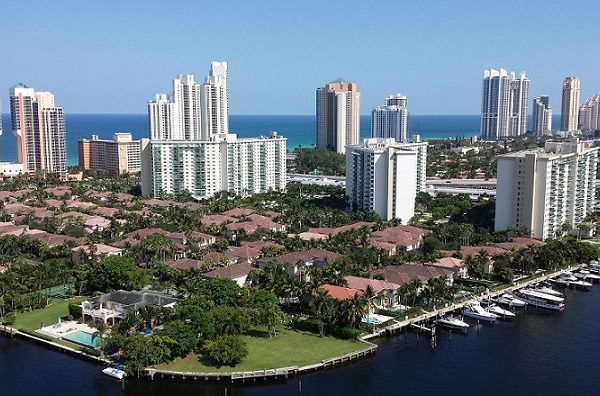 The Aventura Condo Report and Market Analysis July 2016 The Aventura Condo Report and Market Analysis July 2016
