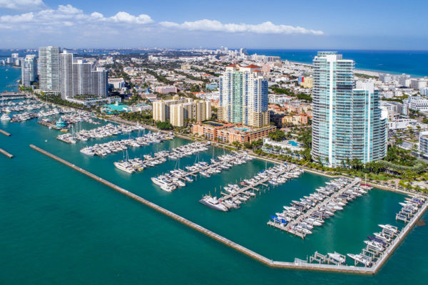 Miami Condos with boat slips Miami Condos with boat slips