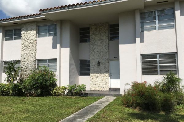 Multi-Family Homes in Miami Multi-Family Homes in Miami
