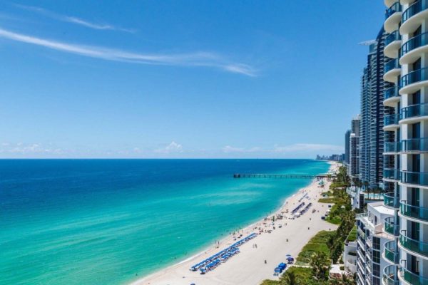 The Sunny Isles Beach Condo Report and Market Analysis July 2016 The Sunny Isles Beach Condo Report and Market Analysis July 2016