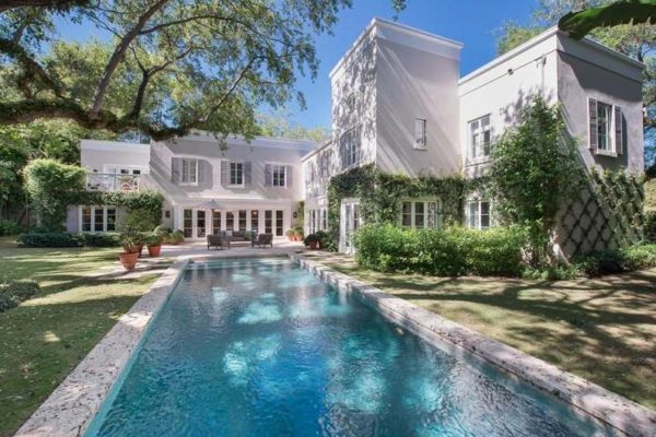 The Moorings - What is the best Gated community in Coconut Grove The Moorings - What is the best Gated community in Coconut Grove