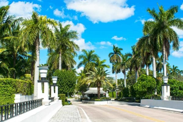 What is the Best Miami Neighborhood for Beach Living in 2019? What is the Best Miami Neighborhood for Beach Living in 2019?