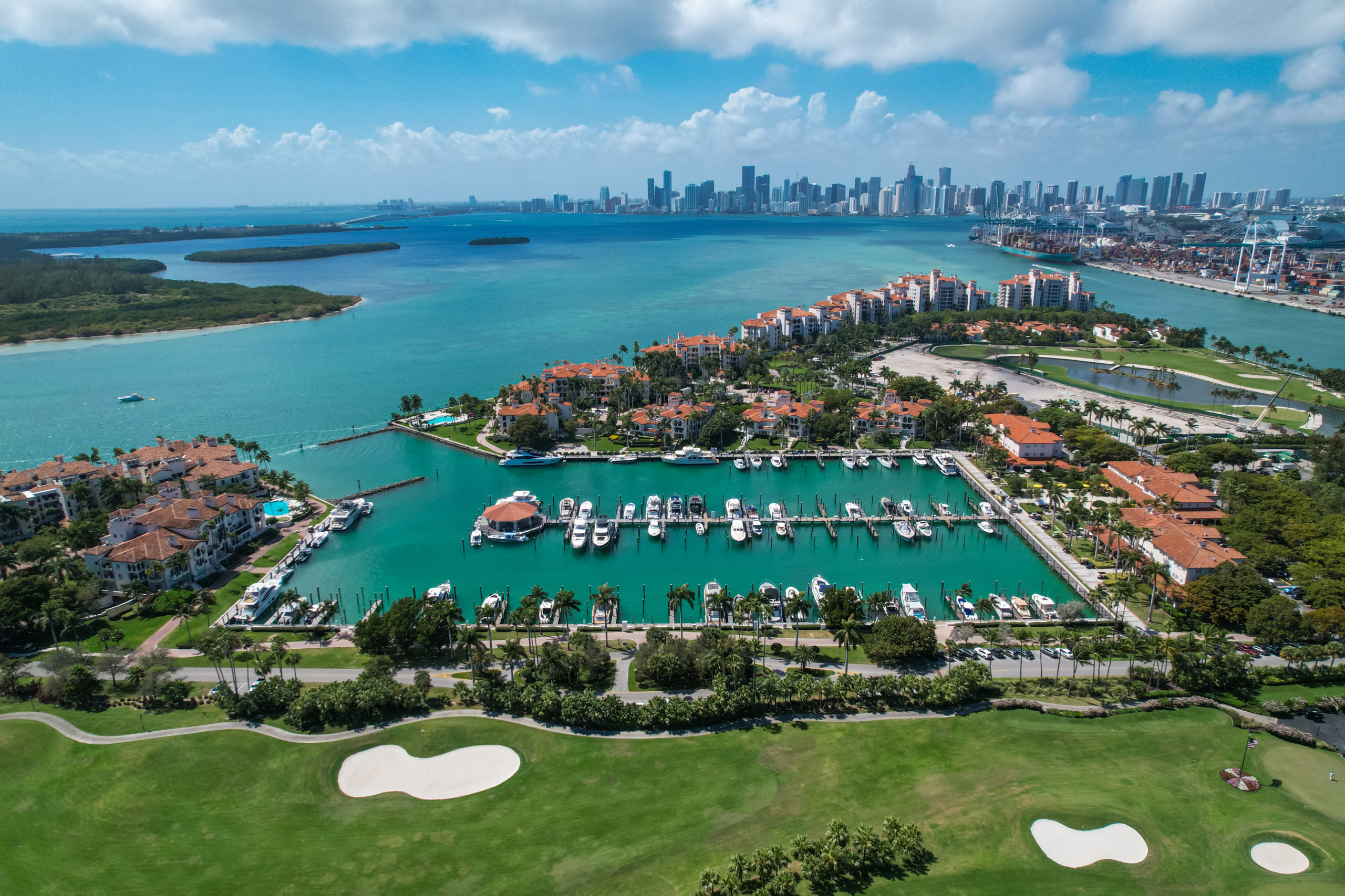 Moving to Miami Beach | Why More and More Wealthy Americans are Moving to Fisher Island DSG