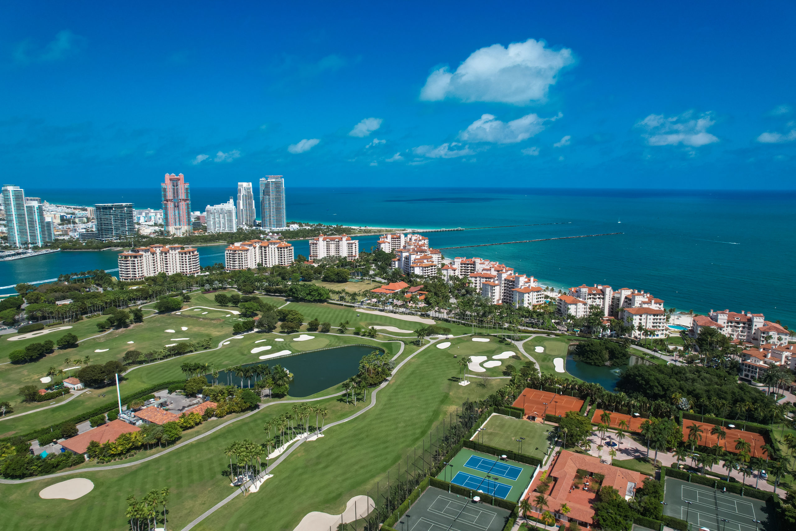 Moving to Miami Beach | Why More and More Wealthy Americans are Moving to Fisher Island DSG