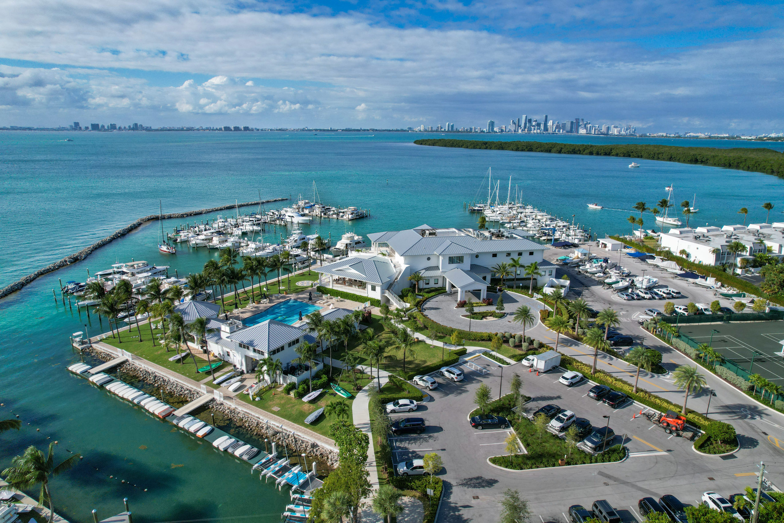 What is the Best Island Living in Miami? Fisher Island Vs Key Biscayne DSG