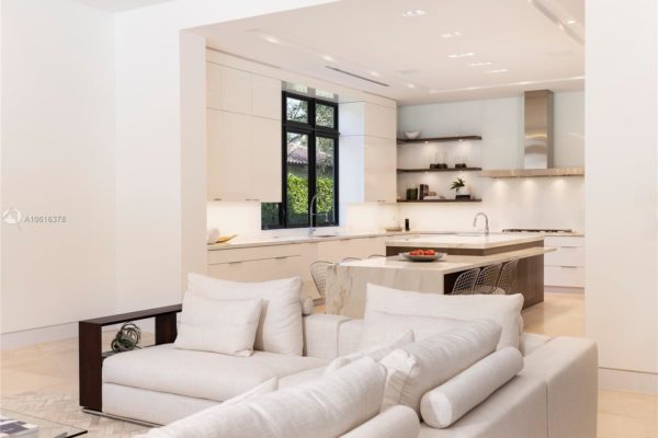 What Does $5M Buy You In Miami? $5Million Dollar Homes in 6 Different Miami Areas