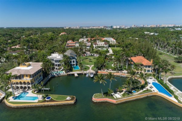 The 10 Best Gated Communities in Miami The 10 Best Gated Communities in Miami