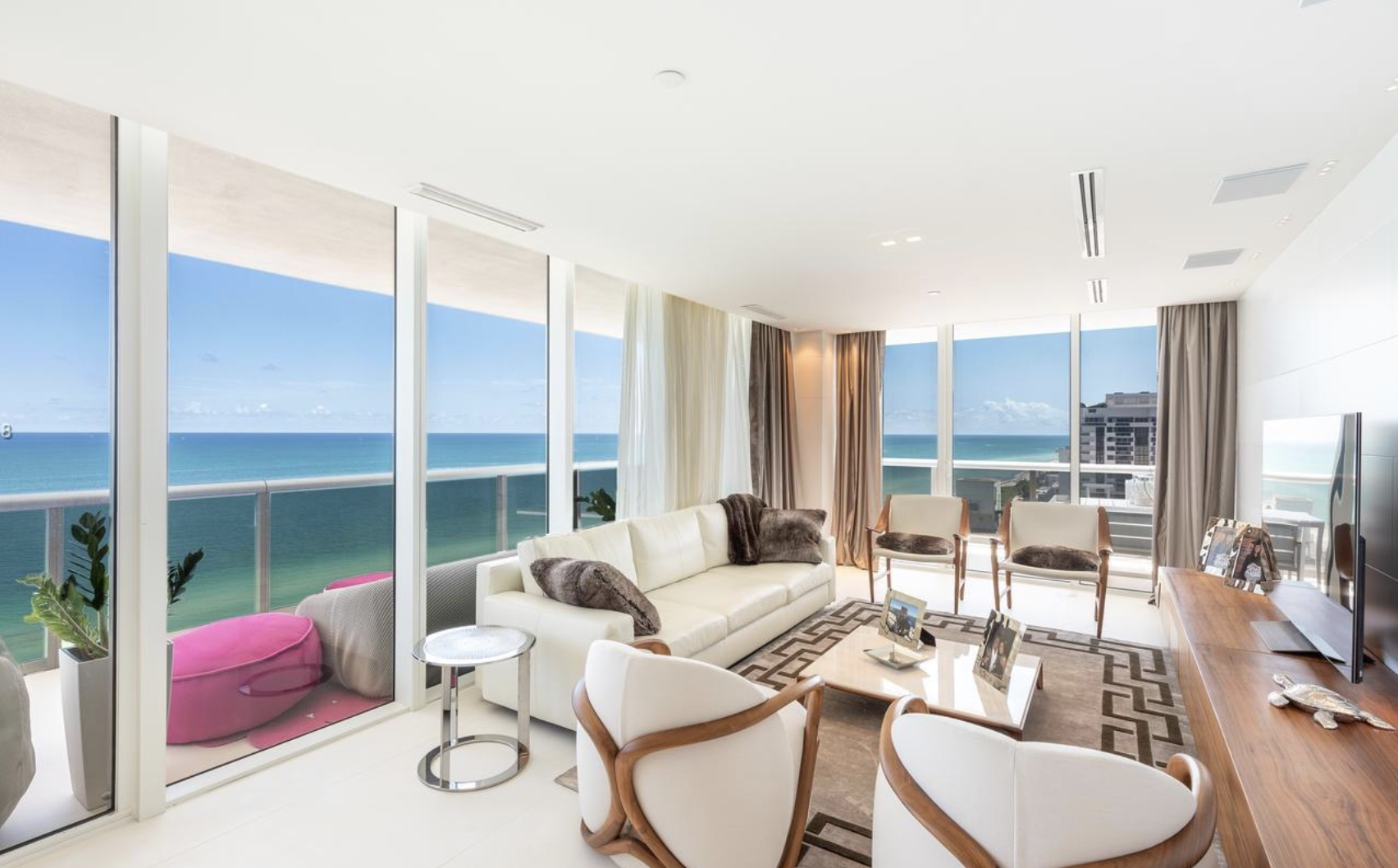 The Elliman Report for Quarter 3, 2019 | Miami Beach and the Barrier Islands The Elliman Report for Quarter 3, 2019 | Miami Beach and the Barrier Islands