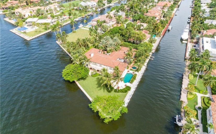 What are the Best Waterfront Point Lot homes in Fort Lauderdale?