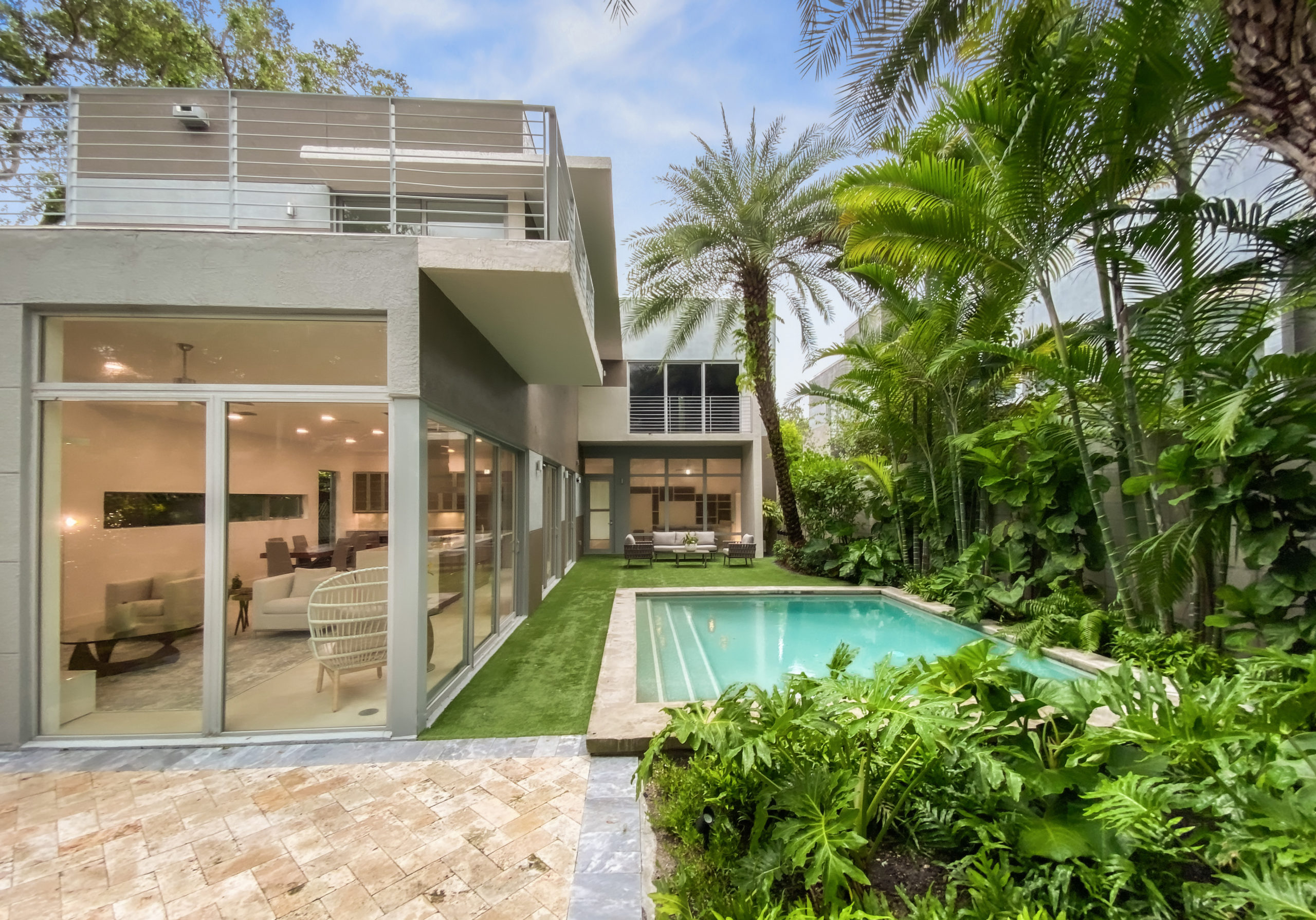 The Incredible Demand for Coconut Grove Homes for Sale | 80 People Visited our Open House this Weekend