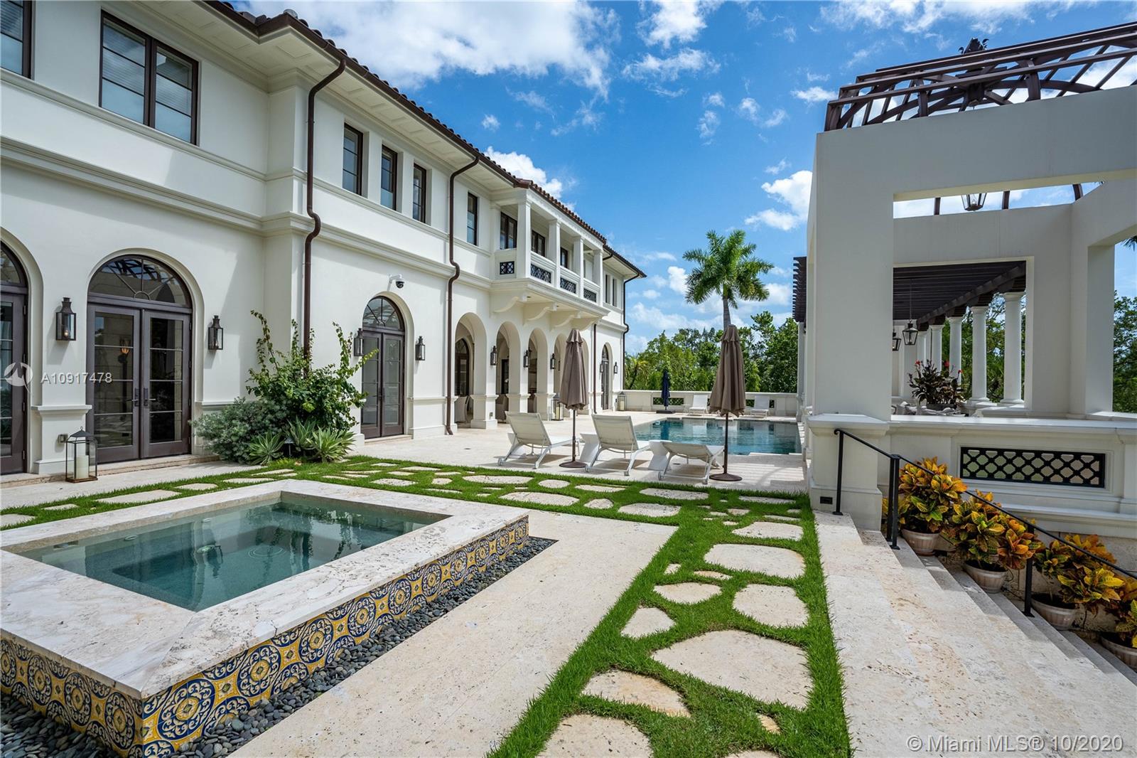 The Best Waterfront Homes for Sale in Miami