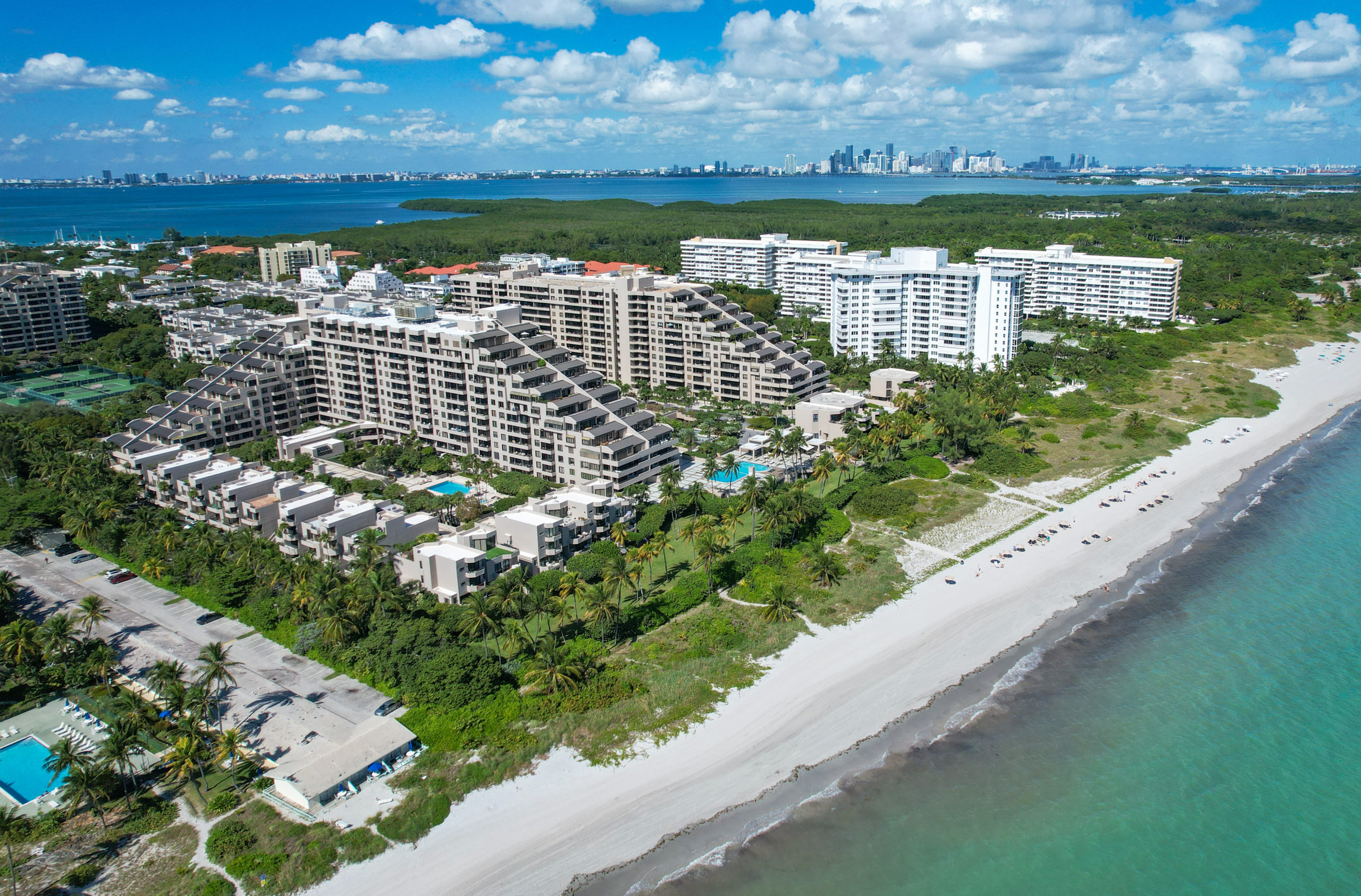 Key Colony Key Biscayne, Condos for Sale & Rent