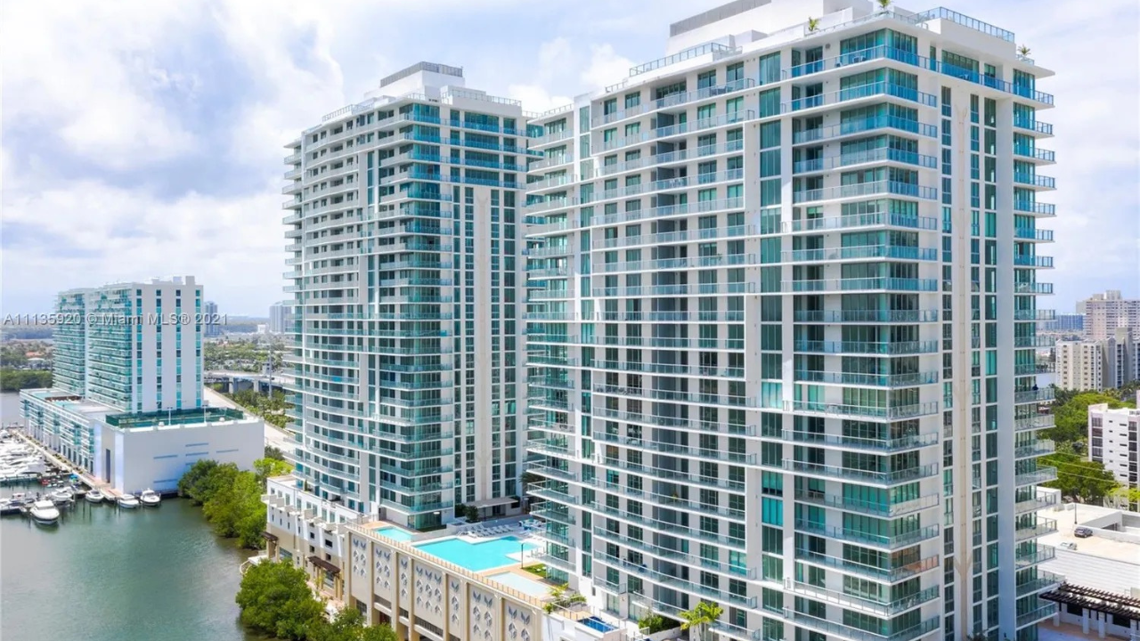 Parque Towers is one of The 5 Best Condos in Sunny Isles Beach 2026 if you are looking with a budget up to $3M Parque Towers is one of The 5 Best Condos in Sunny Isles Beach 2026 if you are looking with a budget up to $3M