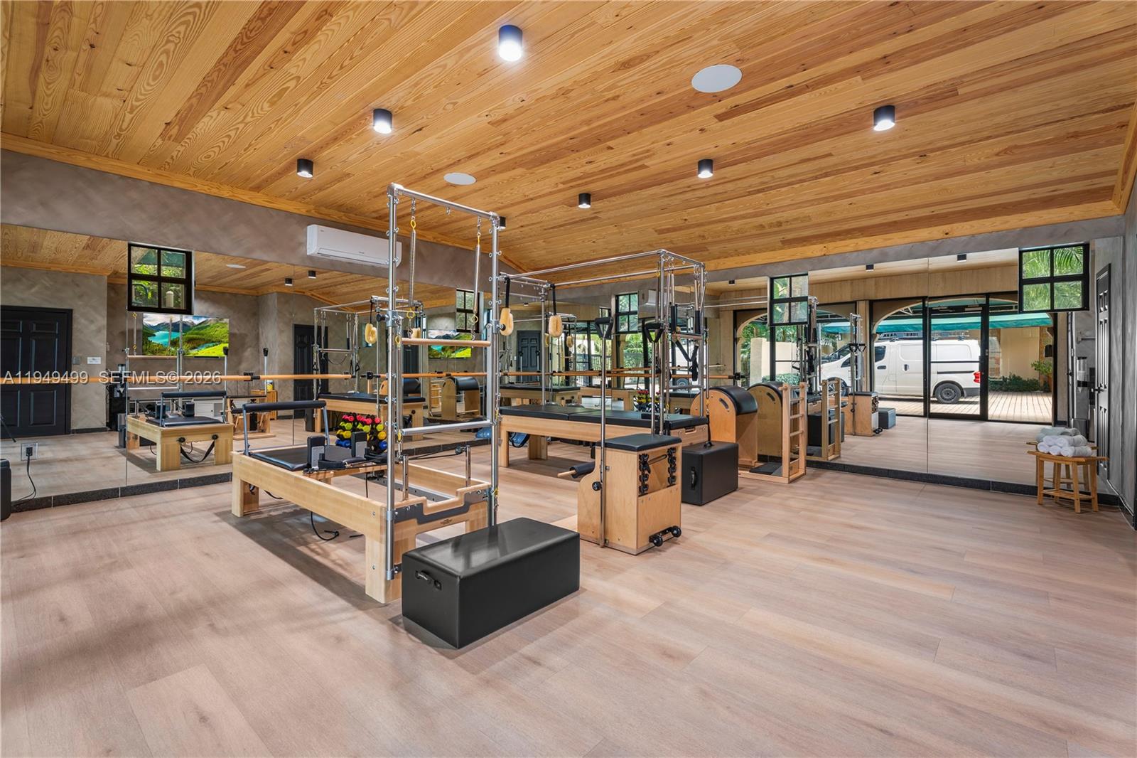 Santa Maria Gym and Pilates Studio Santa Maria Gym and Pilates Studio